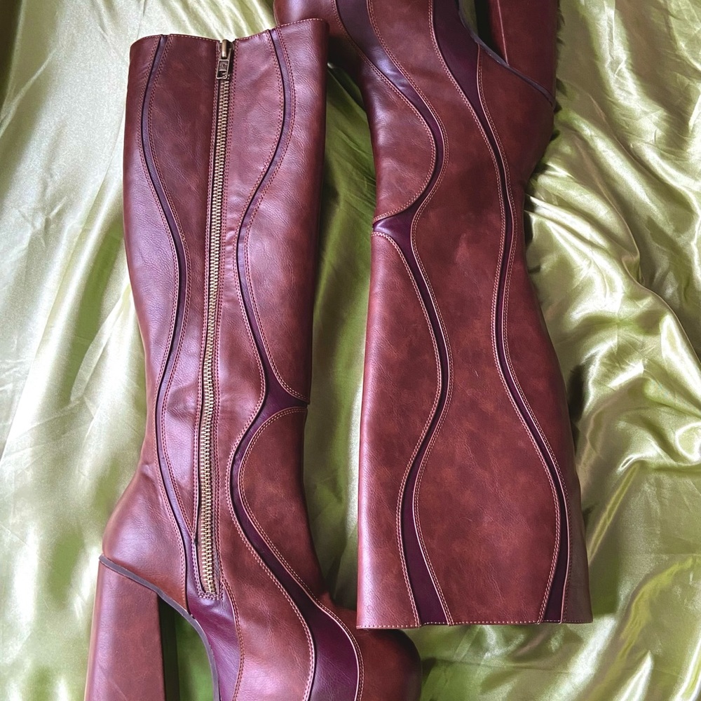 vintage brown platform boots